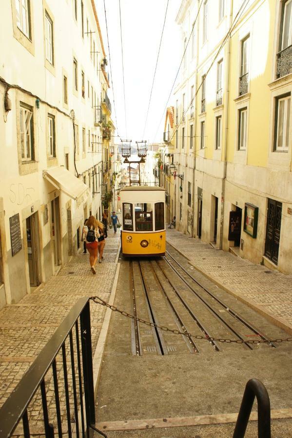 Cozy Apartment In Bairro Alto Lisboa Extérieur photo